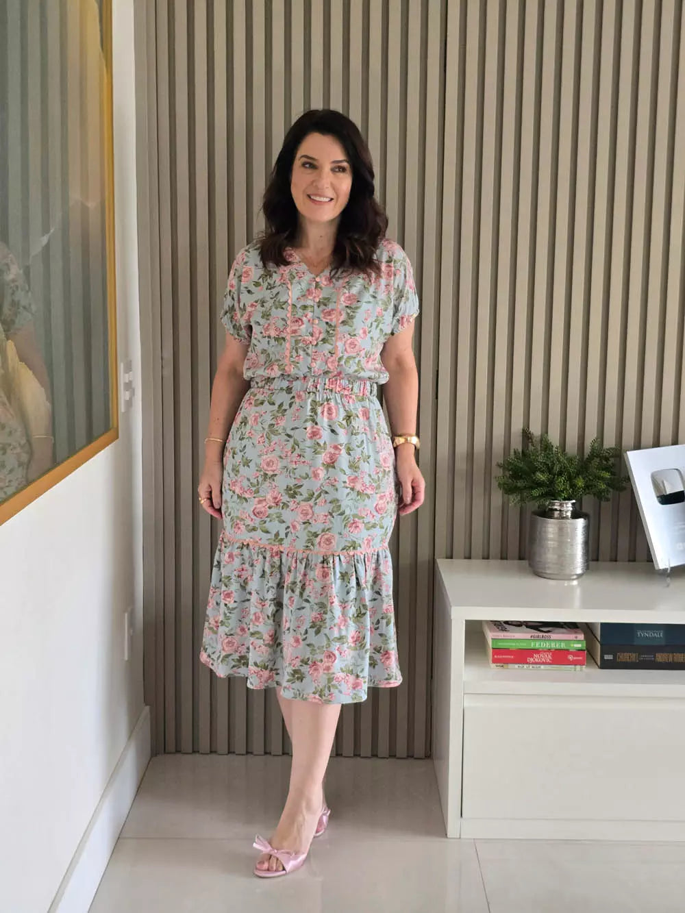 VESTIDO MIDI COM SIANINHA