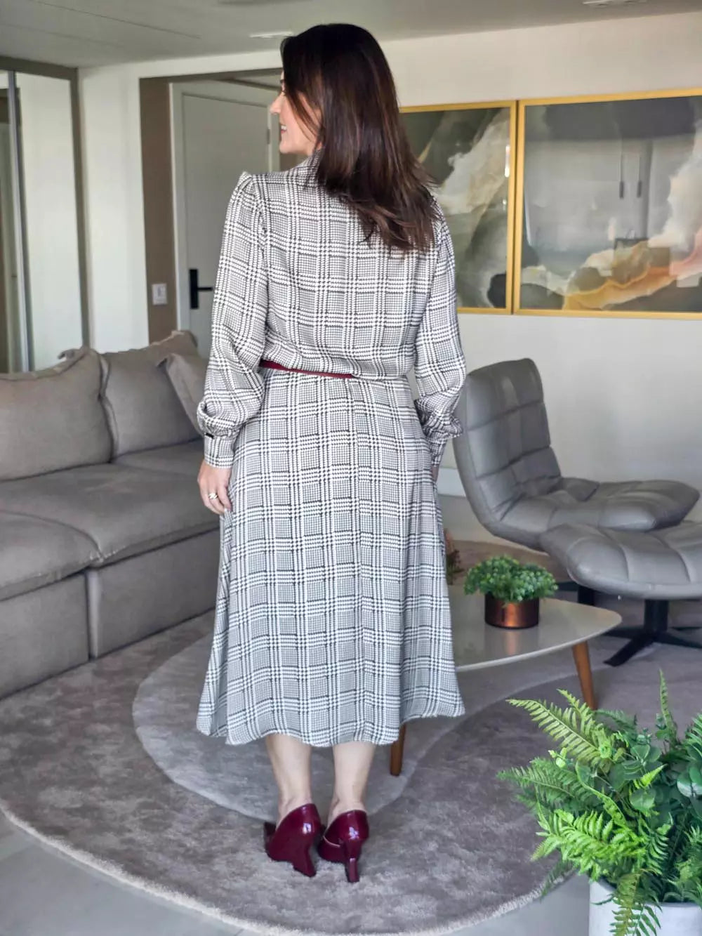 CHEMISE MANGA LONGA EVASÊ COM CINTO VERMELHO