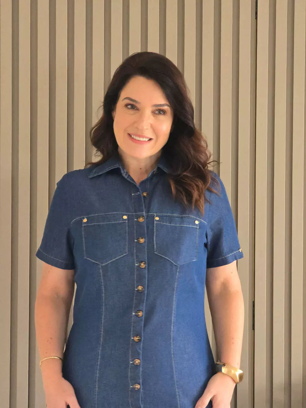 CHEMISE COM RECORTES E BABADO