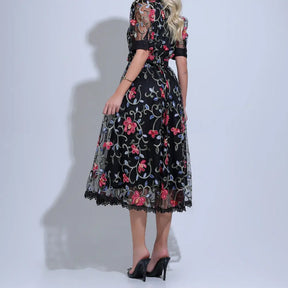 Vestido Feminino Midi Florado Preto Sarah - FL28