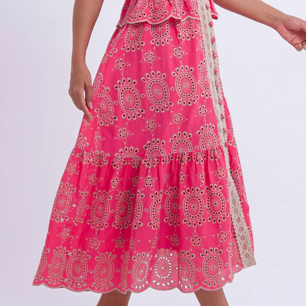 Vestido Feminino Midi Rosa com Renda Tiffany - FL02